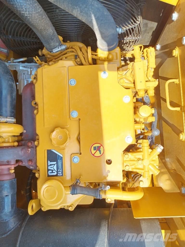 CAT 315 D 大型油圧ショベル12t以上（パワーショベル・ユンボ）