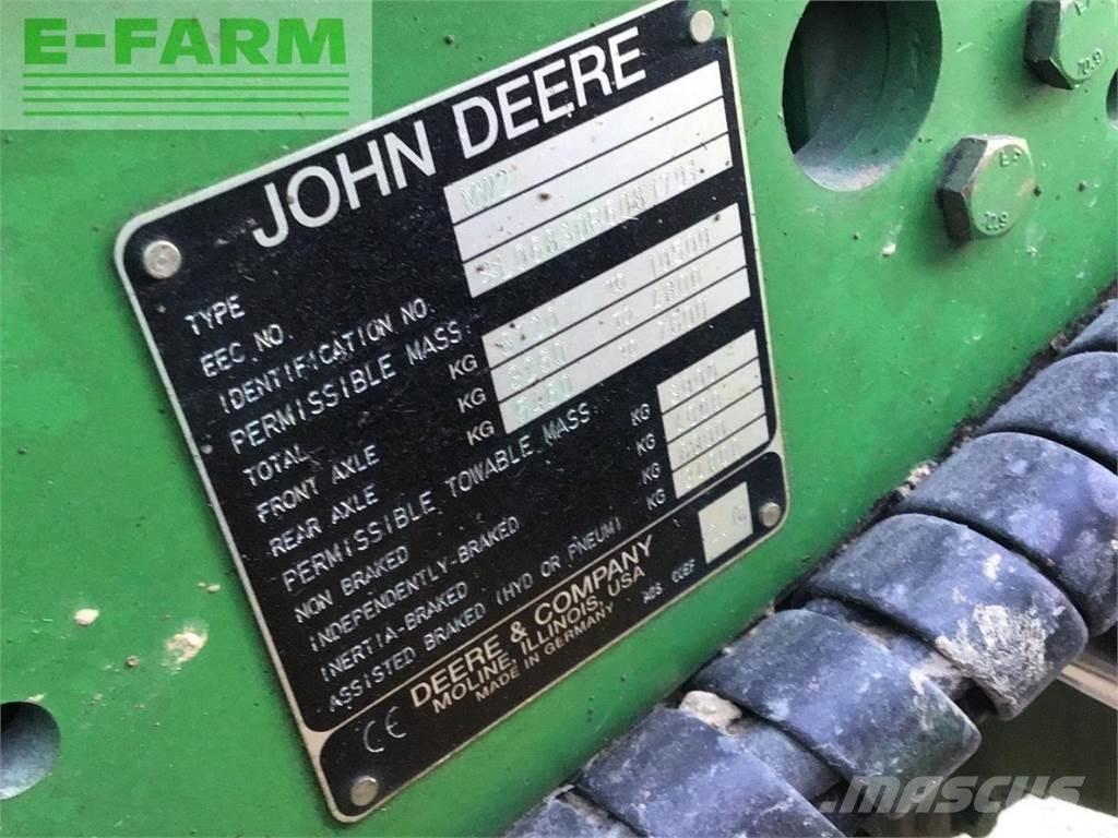 John Deere 6830 トラクター