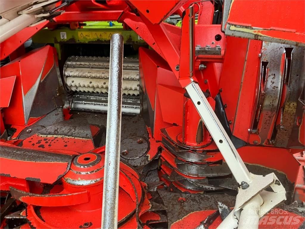 CLAAS JAGUAR 950 フォレージハーベスター