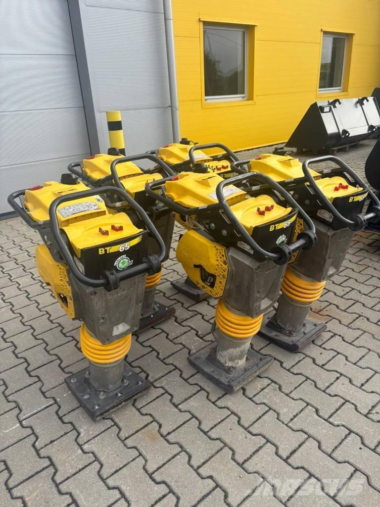 Bomag BT 65 プレートコンパクター