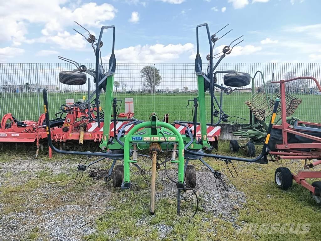 Deutz-Fahr 5521 ラッピングマシーン