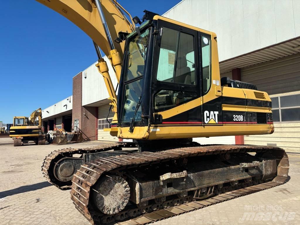 CAT 320 B L 大型油圧ショベル12t以上（パワーショベル・ユンボ）