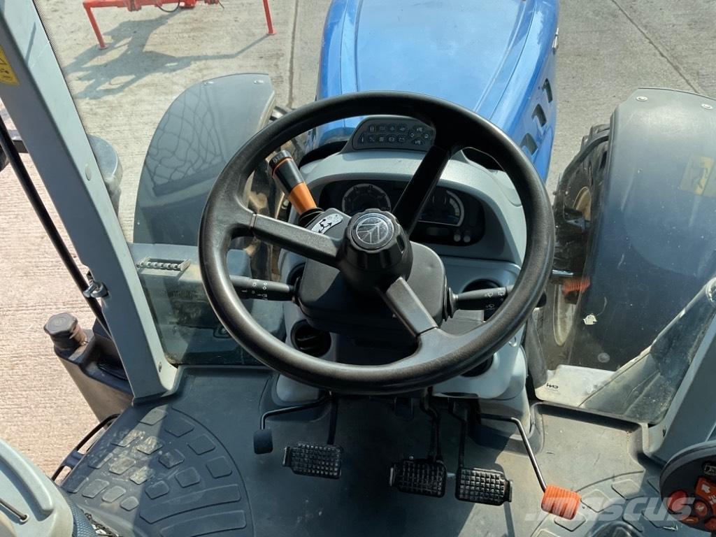 New Holland T 7.230 トラクター