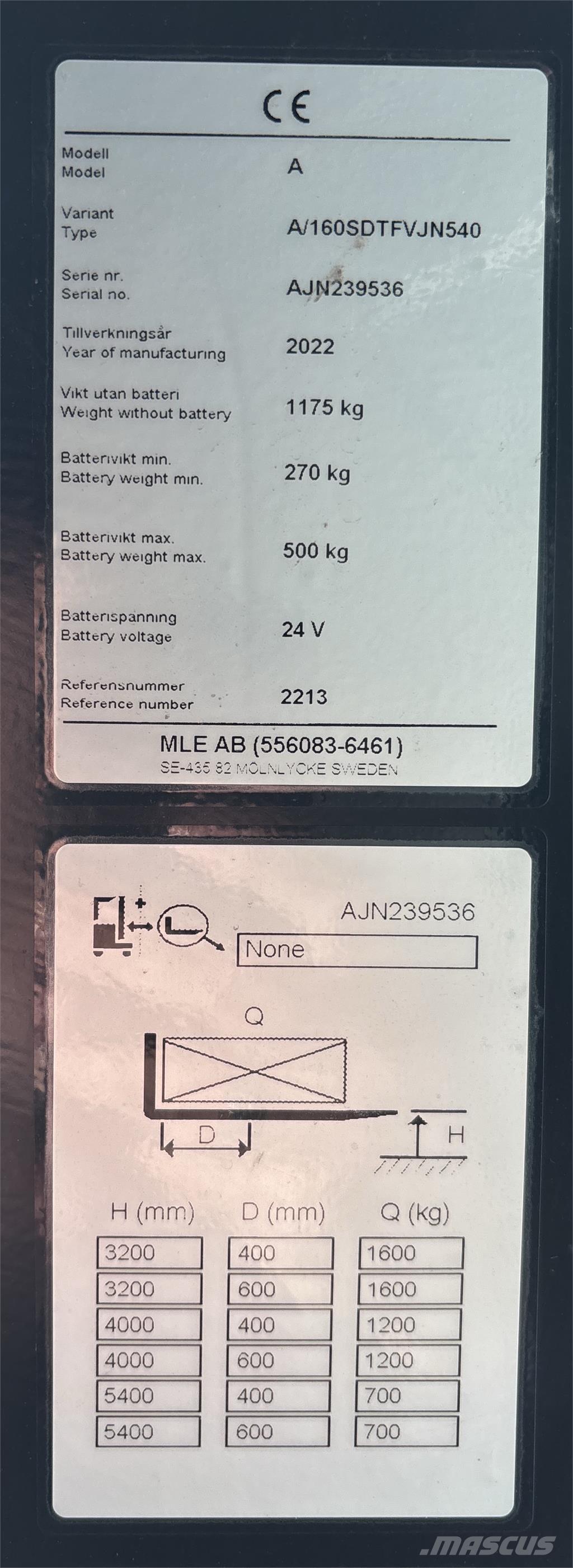 Atlet A160 自走式スタッカー