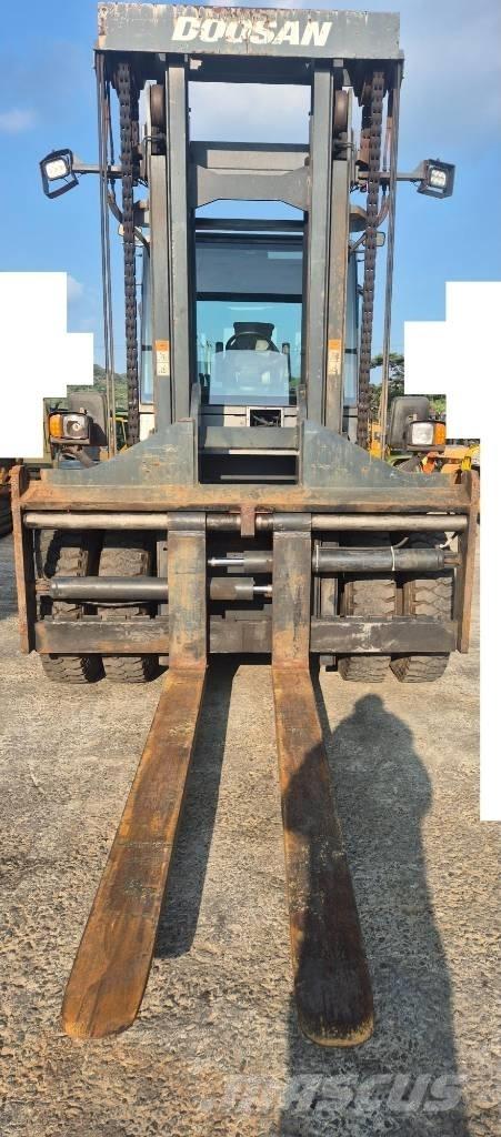 Doosan D 160 S-5 ディーゼル・軽油