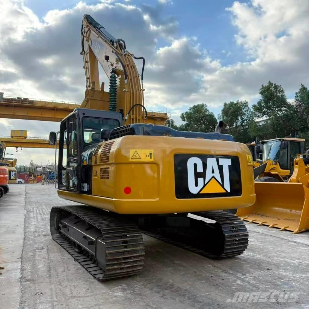 CAT 320D2 中型油圧ショベル 7ｔ-12ｔ（ユンボ・パワーショベル・バックホー）