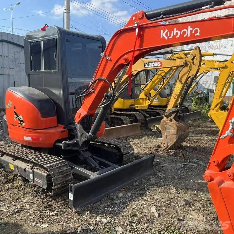 Kubota U35 ミニ油圧ショベル 7t以下（ミニユンボ・ミニディガー）