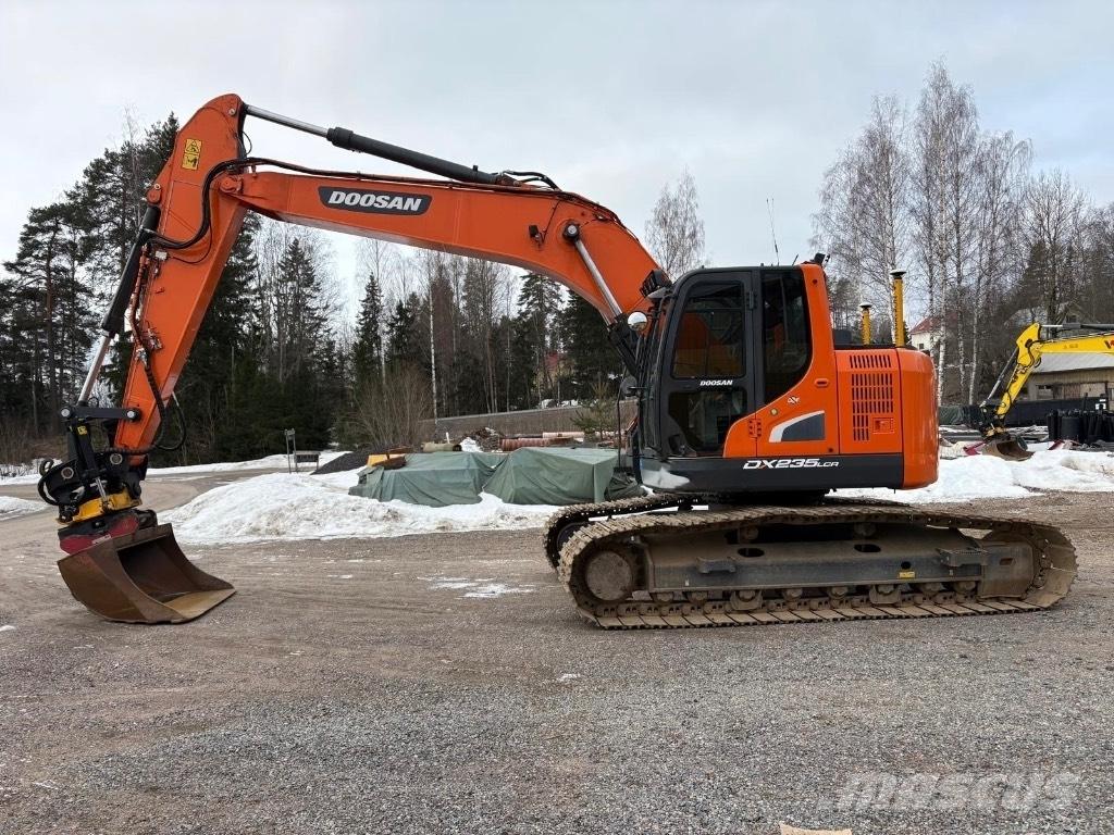Doosan DX 235 LCR-5 大型油圧ショベル12t以上（パワーショベル・ユンボ）