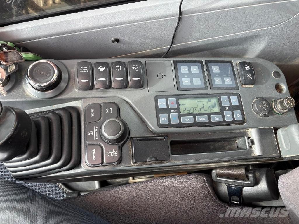 Doosan DX 235 LCR-5 大型油圧ショベル12t以上（パワーショベル・ユンボ）