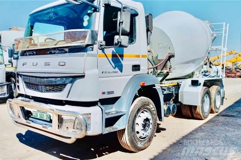 Fuso FJ 26-280 その他トラック