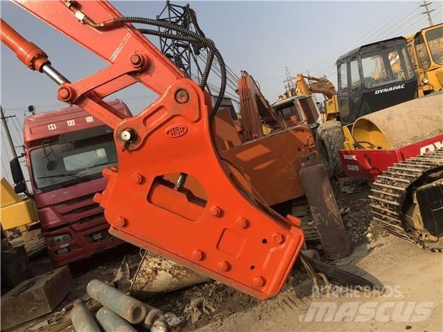 Doosan DH 220 LC-7 大型油圧ショベル12t以上（パワーショベル・ユンボ）