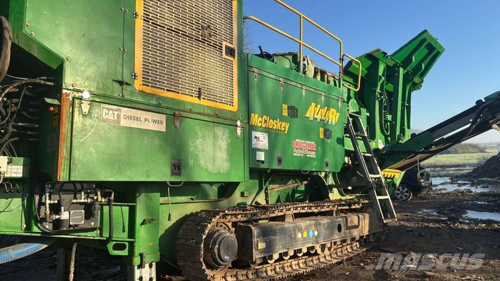 McCloskey I44R クラッシャー固定式