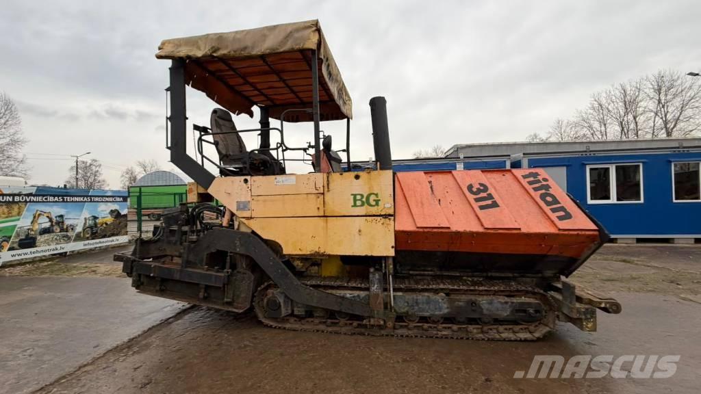 ABG Titan 311 アスファルトフィニッシャ