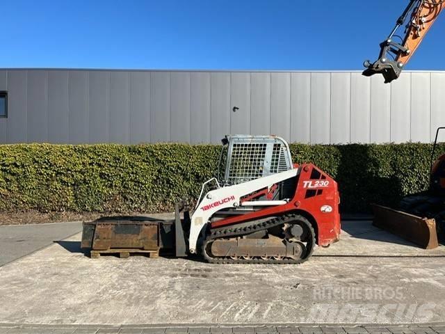 Takeuchi TL 230 スキッドステアローダー