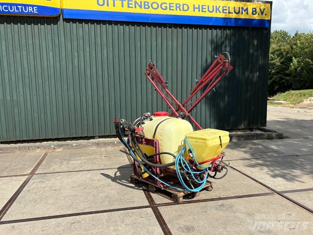 Hardi NK 400 マウント型噴霧器