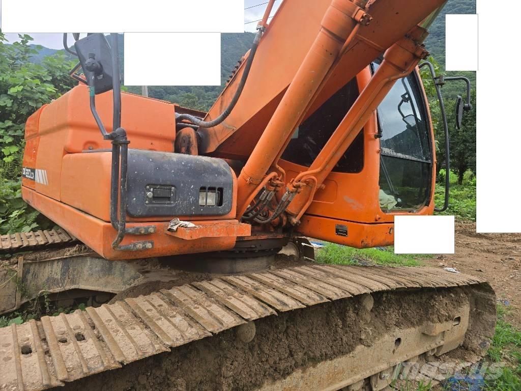 Doosan DX 220 LC-9 大型油圧ショベル12t以上（パワーショベル・ユンボ）
