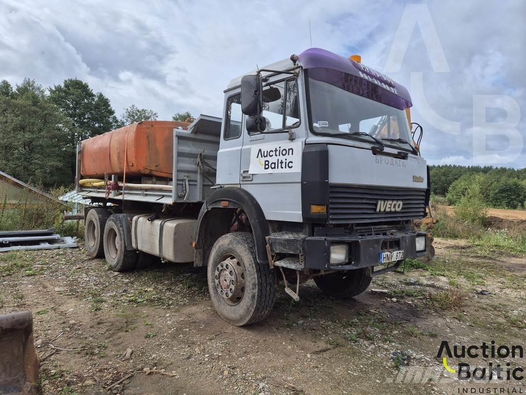 Iveco 260-34 タンカートラック