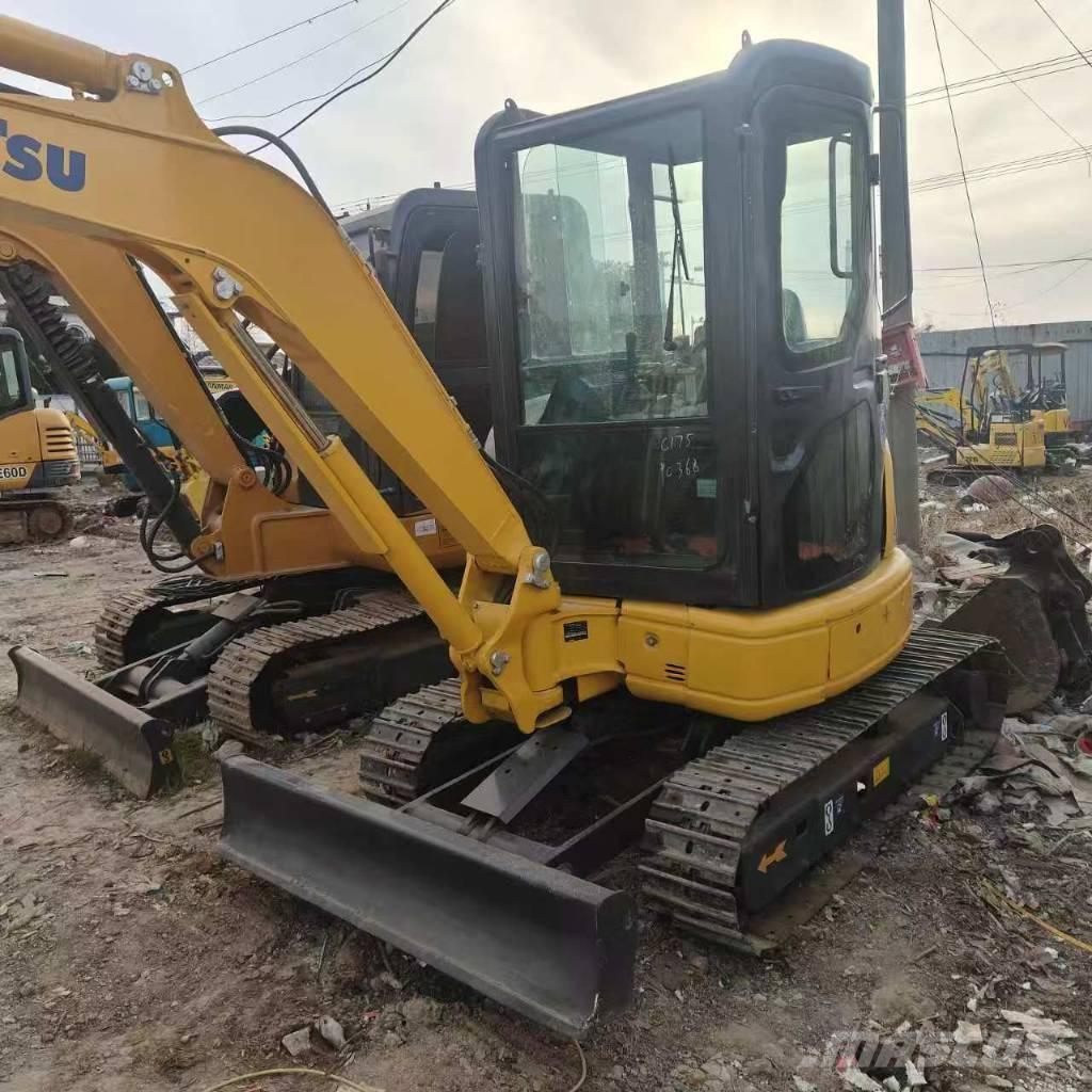 Komatsu PC 35 ミニ油圧ショベル 7t以下（ミニユンボ・ミニディガー）