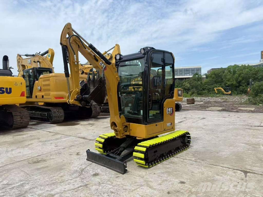 CAT 302 CR ミニ油圧ショベル 7t以下（ミニユンボ・ミニディガー）