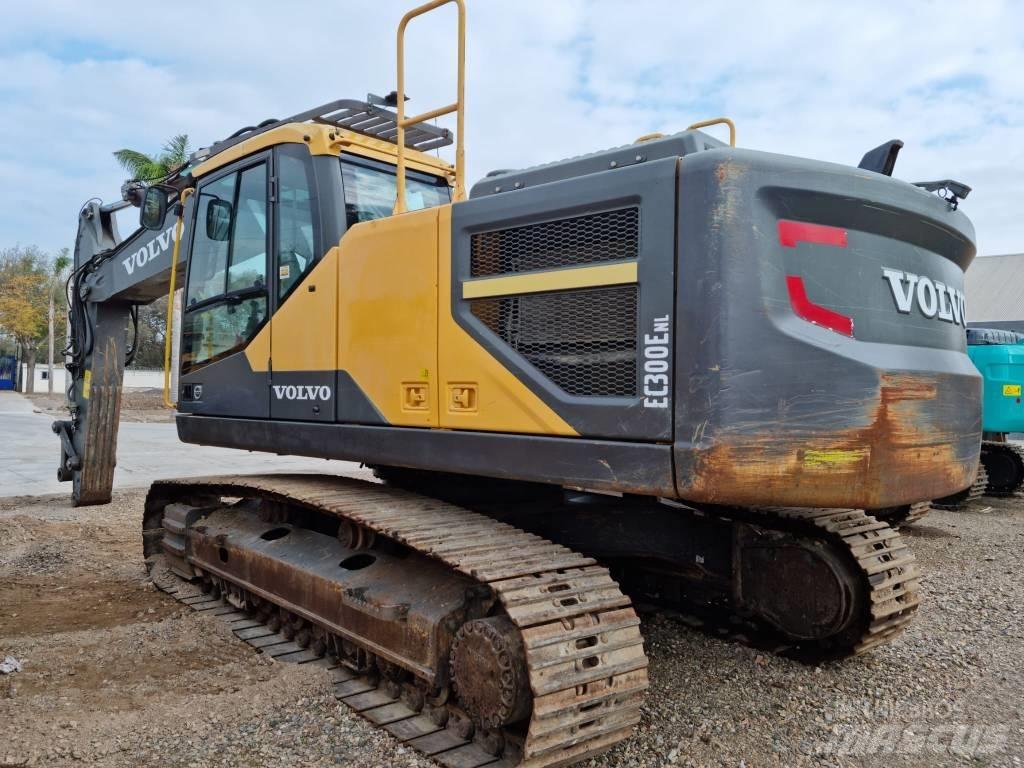 Volvo EC 300 E 大型油圧ショベル12t以上（パワーショベル・ユンボ）