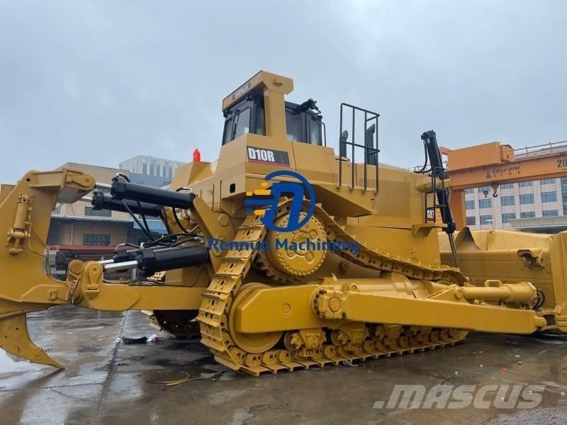 CAT D 10 R ブルドーザー