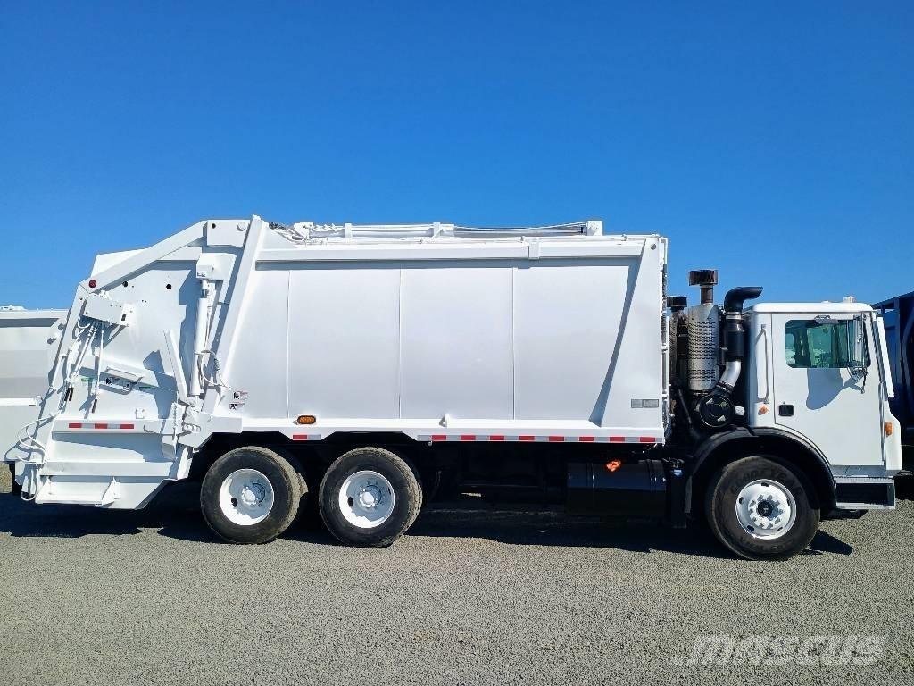 Mack MRU 塵芥車、パッカー車
