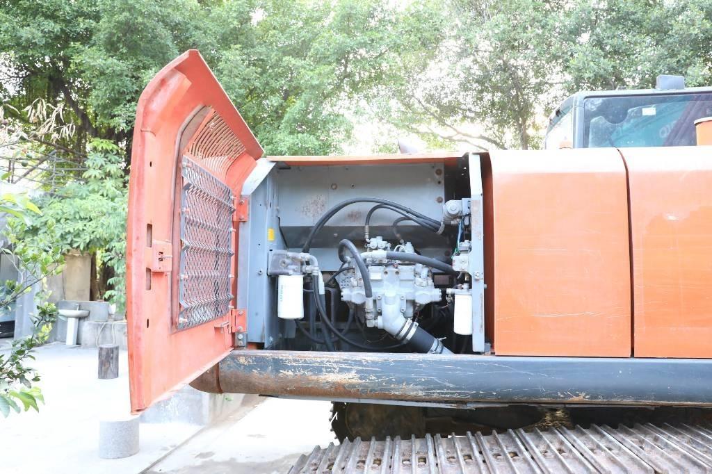 Hitachi ZX 210 LC-6 大型油圧ショベル12t以上（パワーショベル・ユンボ）