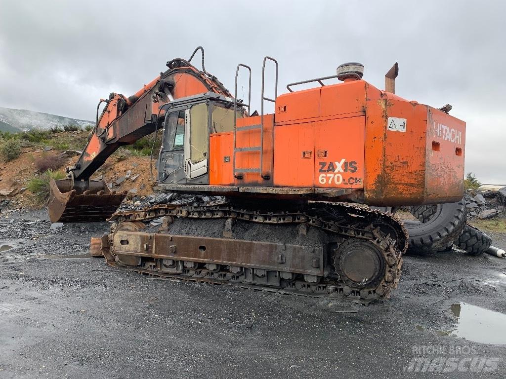 Hitachi 670 LCH-3 大型油圧ショベル12t以上（パワーショベル・ユンボ）