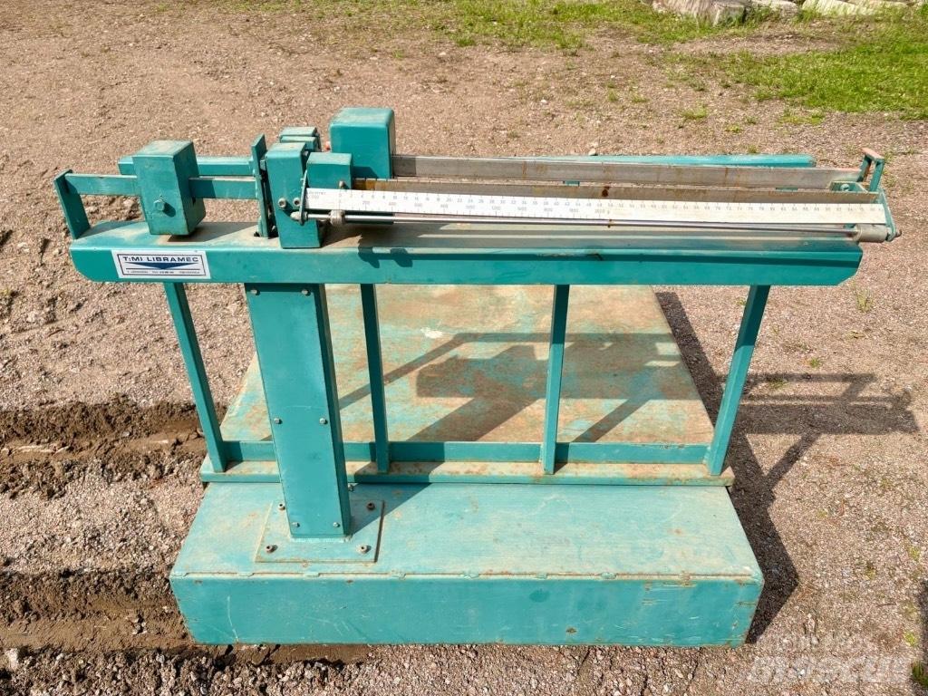 EOS Libramec 750 kg 農業機械 -　その他