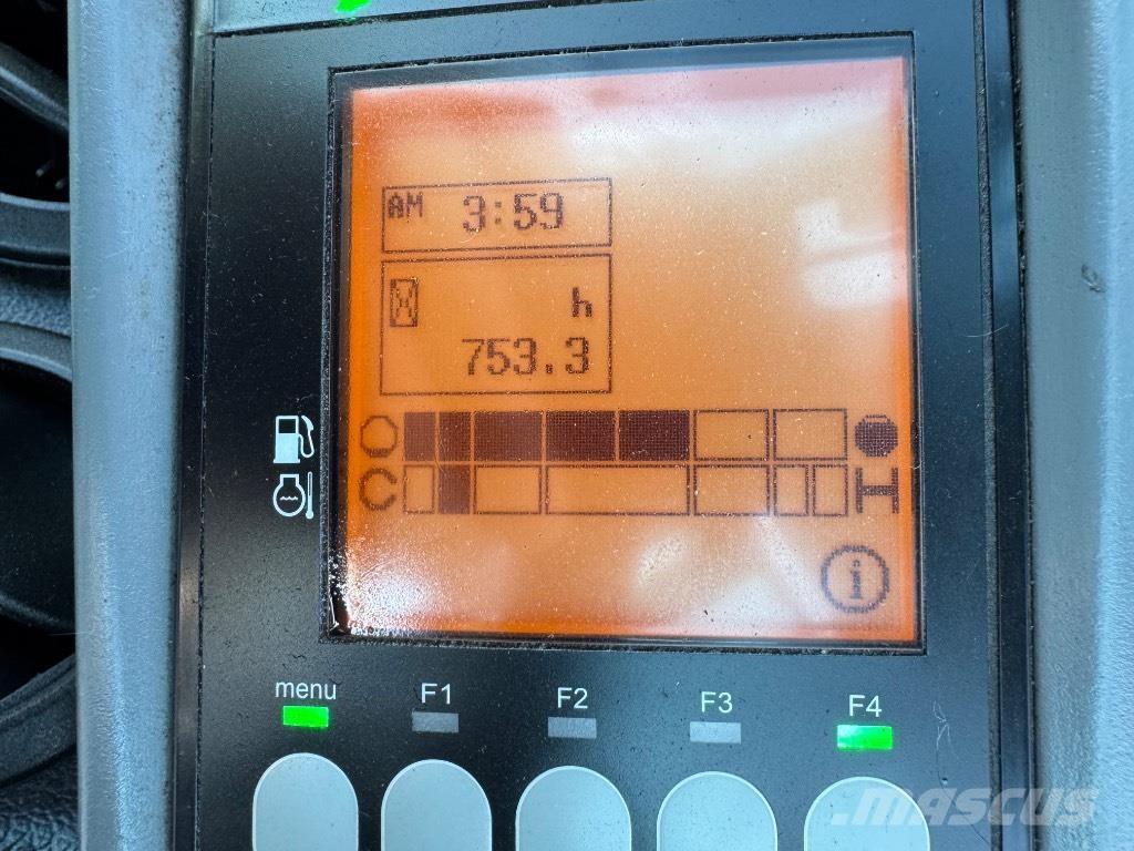 Yanmar VIO27LW (00845) ミニ油圧ショベル 7t以下（ミニユンボ・ミニディガー）