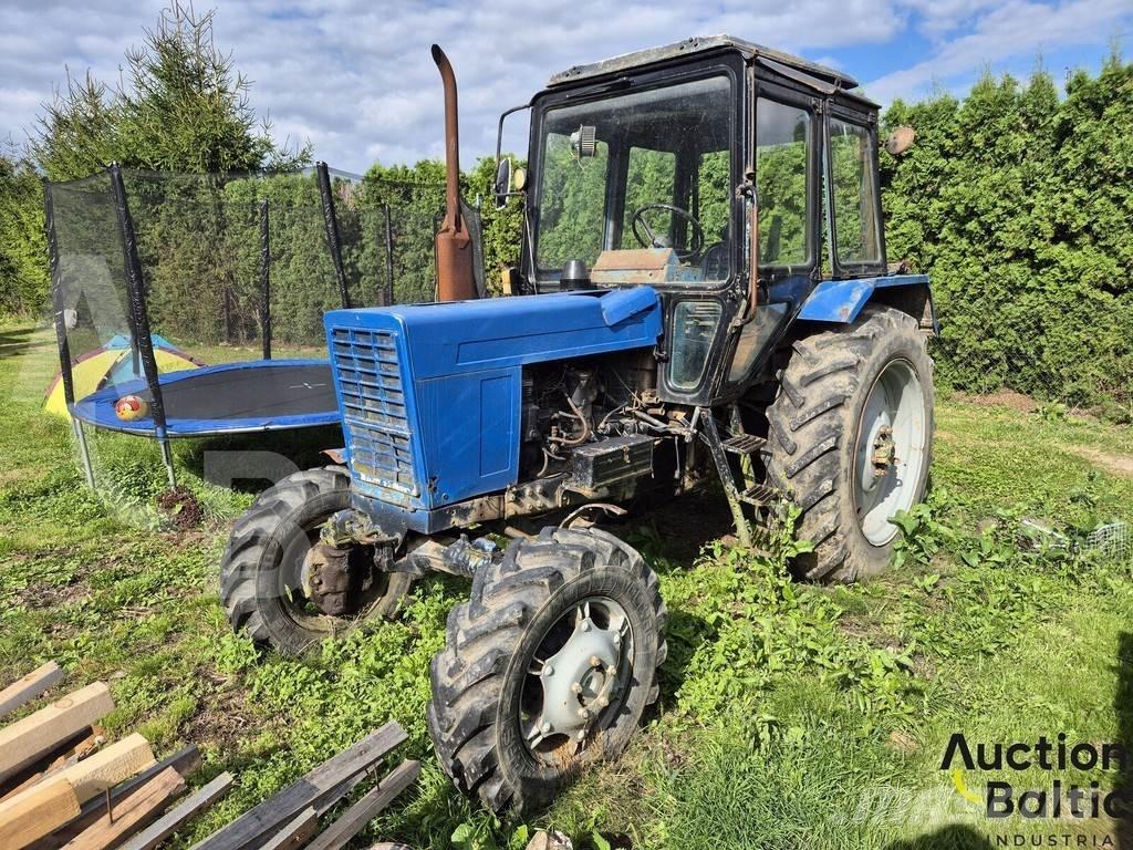 MTZ Belarus-82 トラクター