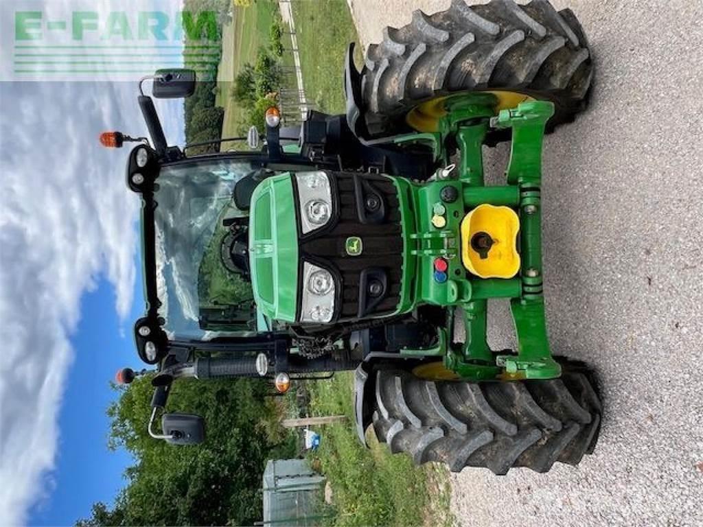 John Deere 6115R トラクター