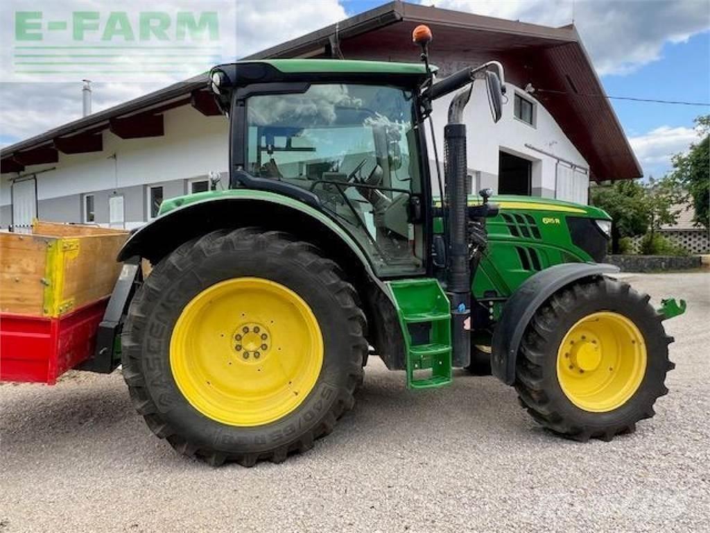 John Deere 6115R トラクター