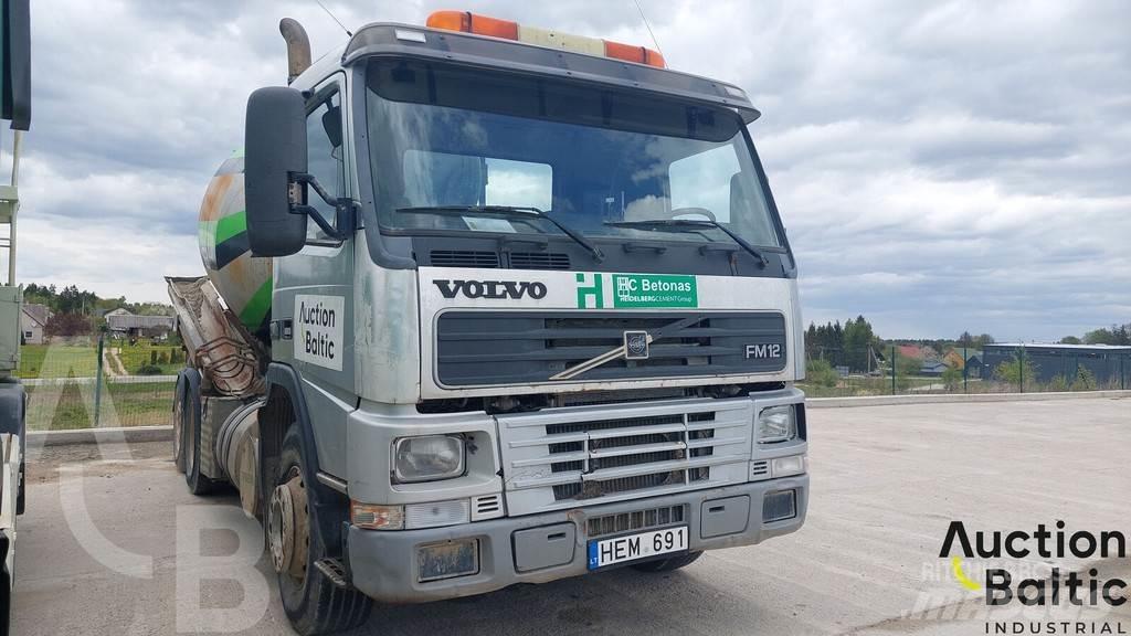 Volvo FM12 ミキサー車
