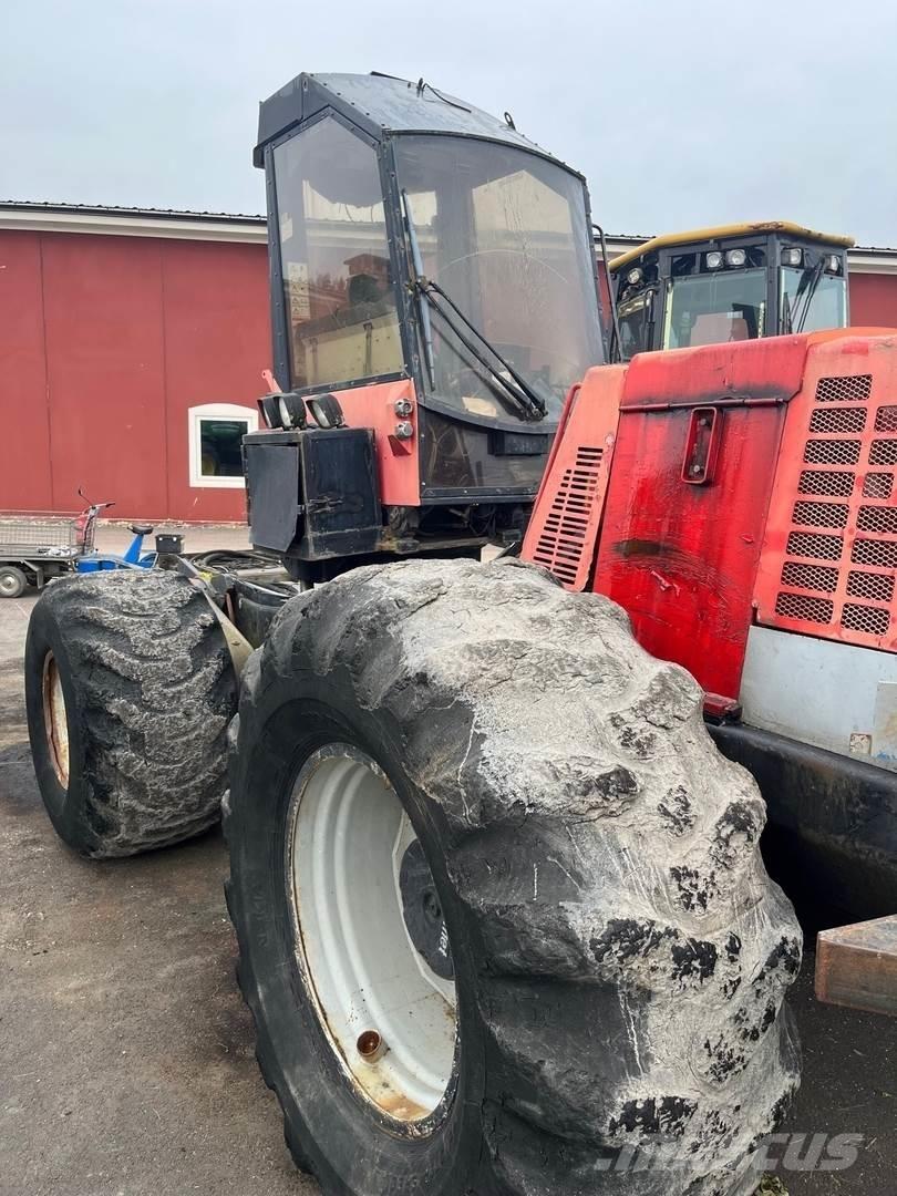 Valmet 921 ハーベスター