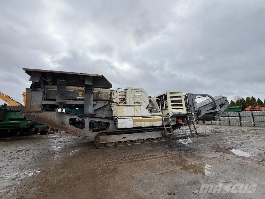 Metso LT 110 自走式クラッシャー