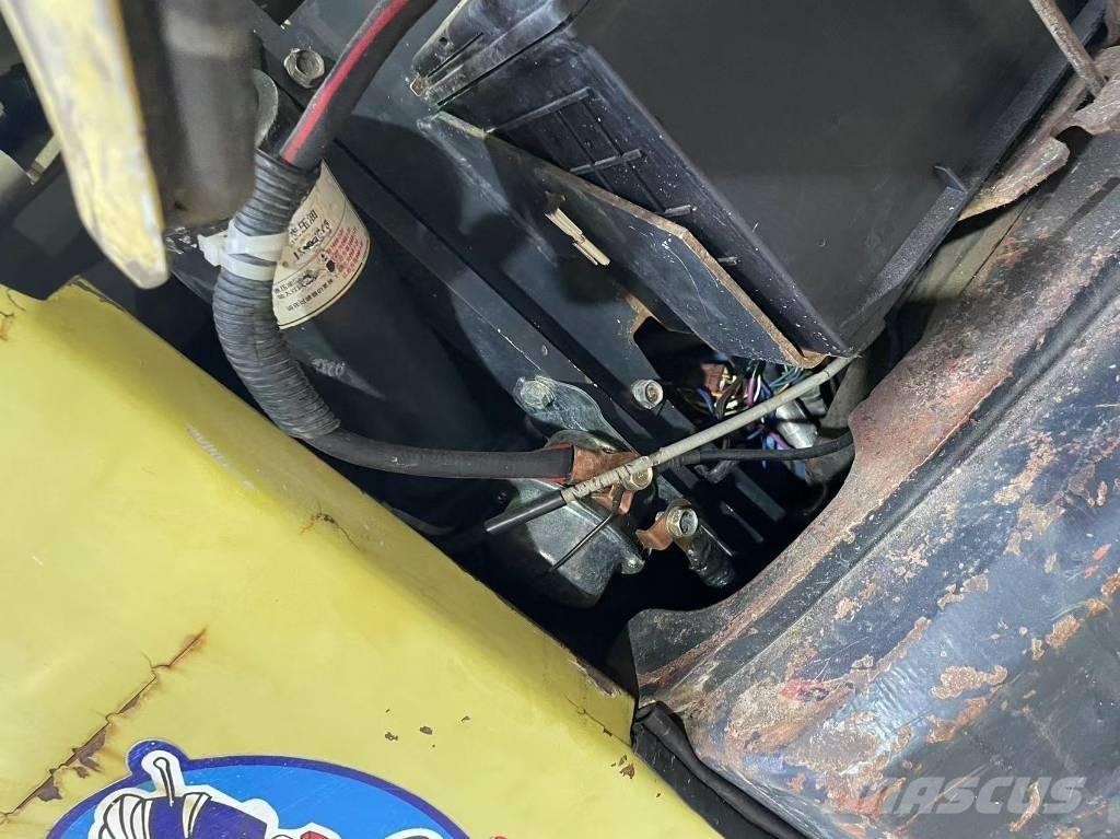 Yanmar Vio 55 ミニ油圧ショベル 7t以下（ミニユンボ・ミニディガー）