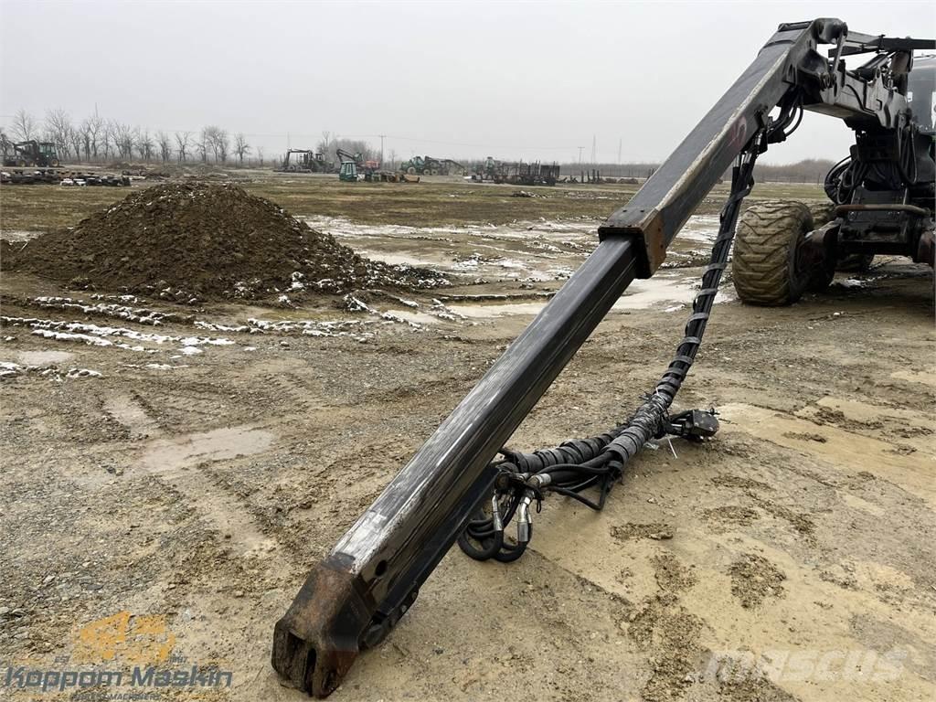 John Deere CH811 ハーベスタ