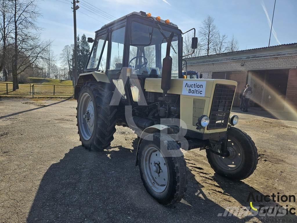 MTZ 82UK トラクター