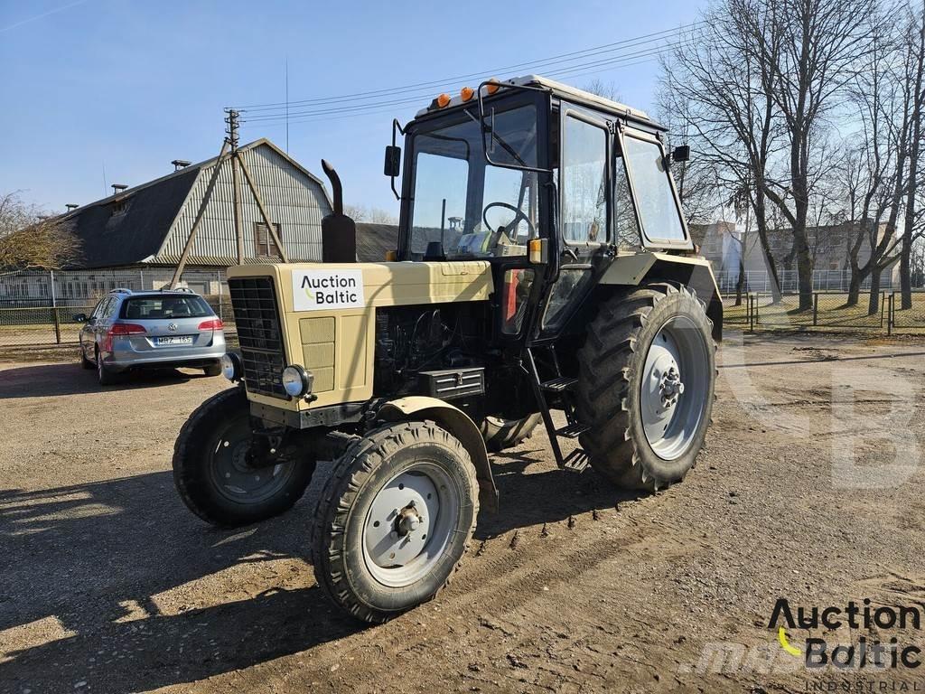 MTZ 82UK トラクター