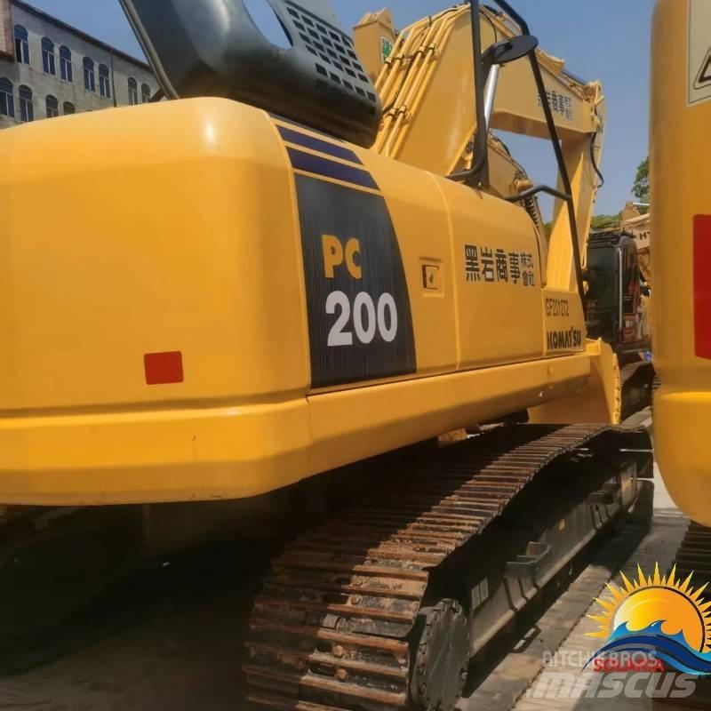 Komatsu PC 200 大型油圧ショベル12t以上（パワーショベル・ユンボ）