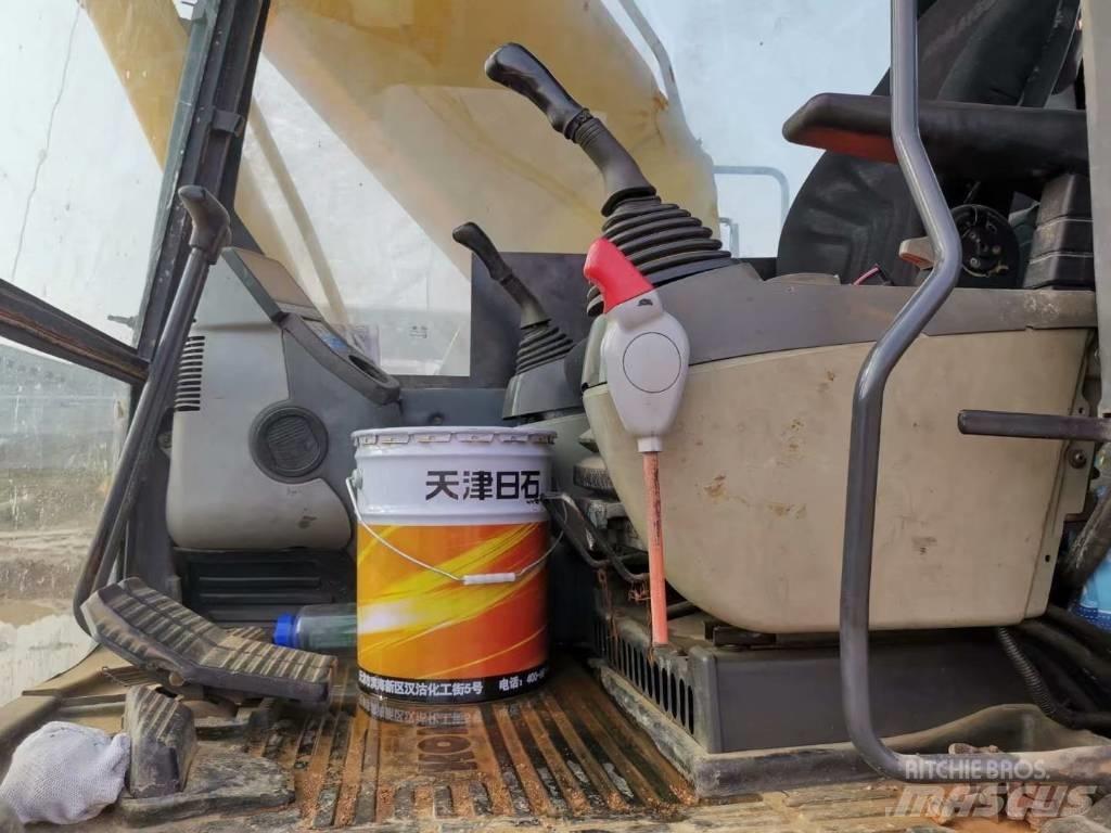 Komatsu pc220-8 大型油圧ショベル12t以上（パワーショベル・ユンボ）
