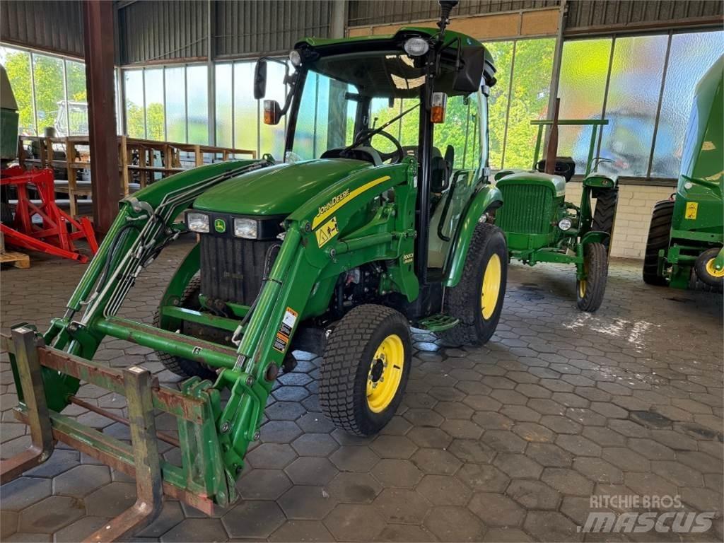 John Deere 3320 農業機械 -　その他
