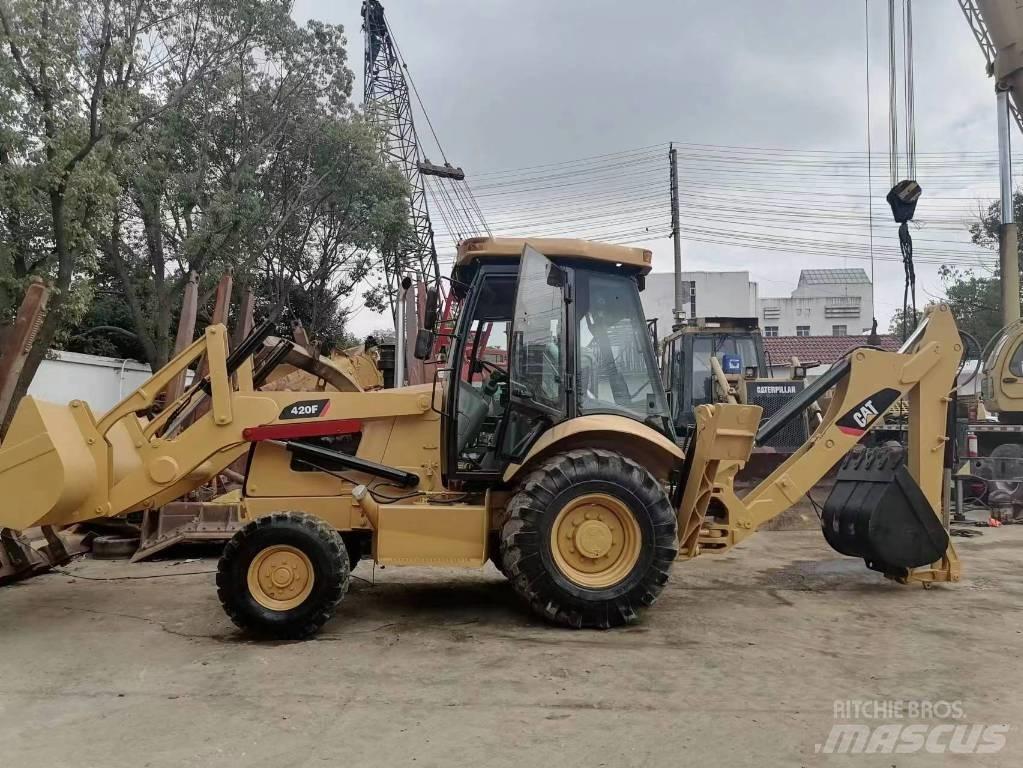 CAT 420 F バックホーローダー