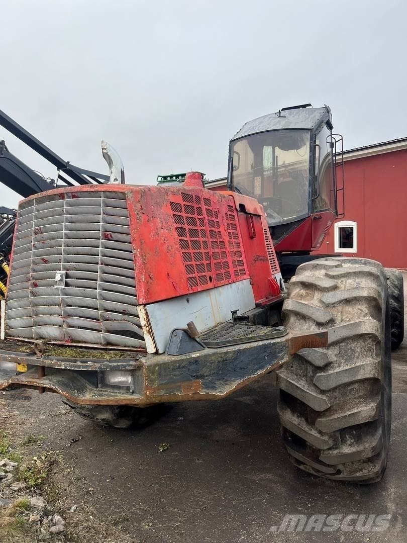 Valmet 921 ハーベスター