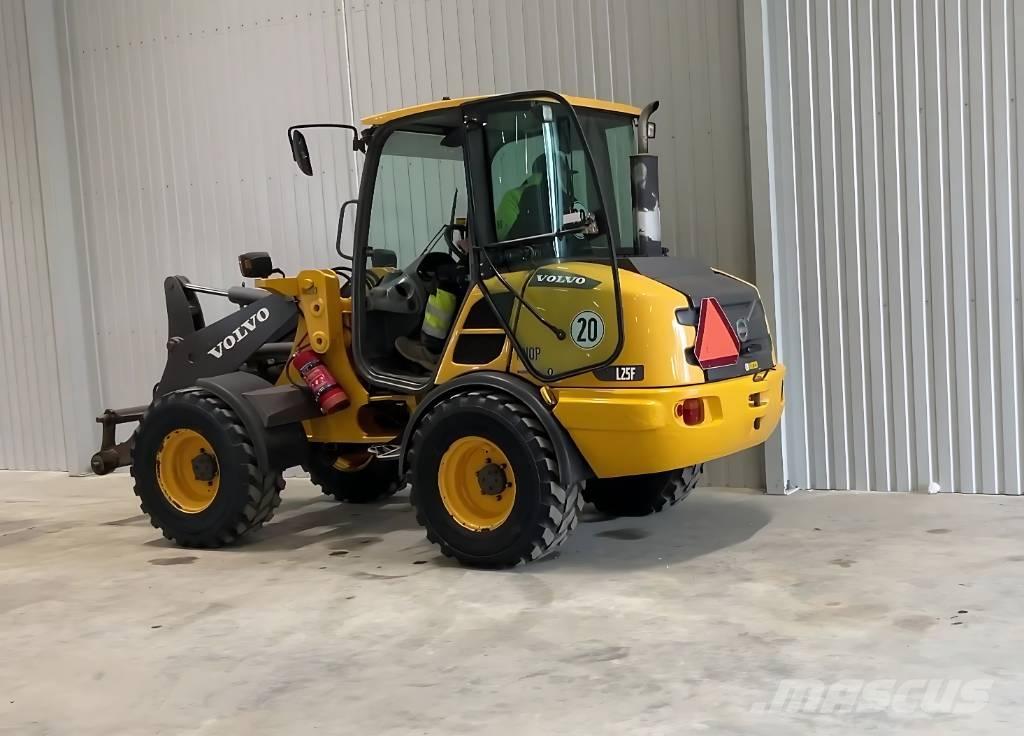 Volvo L 25 F ホイールローダー・タイヤショベル