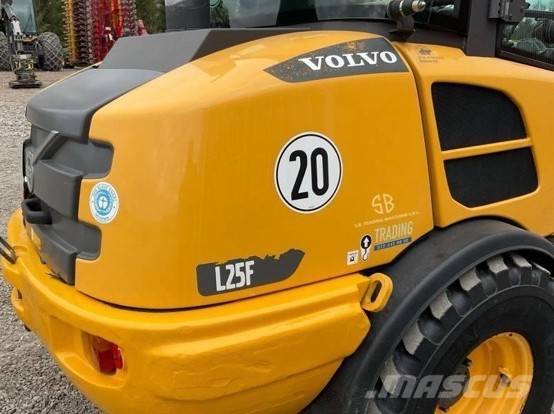 Volvo L 25 F ホイールローダー・タイヤショベル