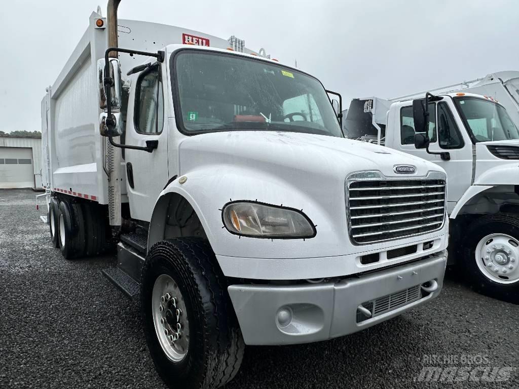 Freightliner M2 塵芥車、パッカー車