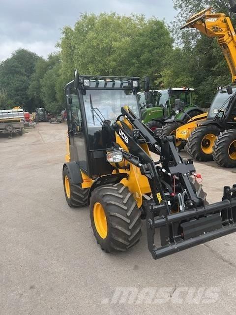 JCB 403 PLUS 農業用テレハンドラー