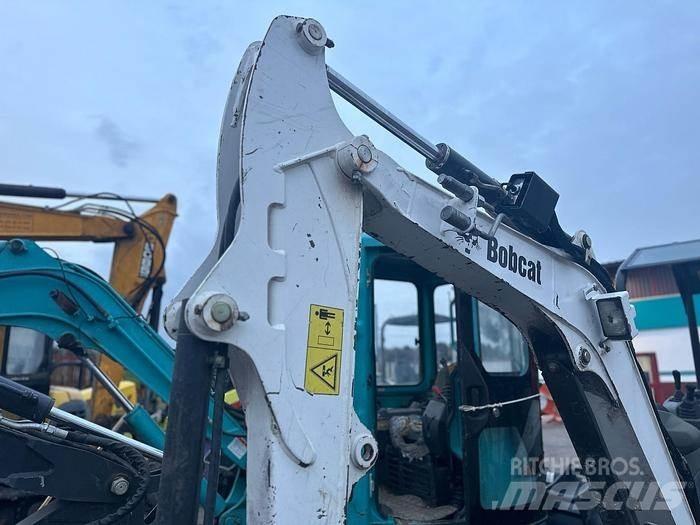 Bobcat E26 ミニ油圧ショベル 7t以下（ミニユンボ・ミニディガー）